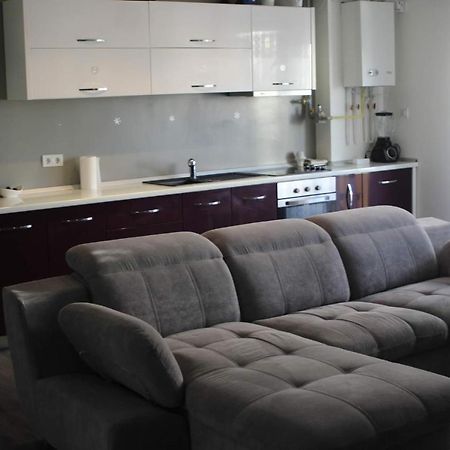 Stefanos Apartament Бая-Маре Экстерьер фото