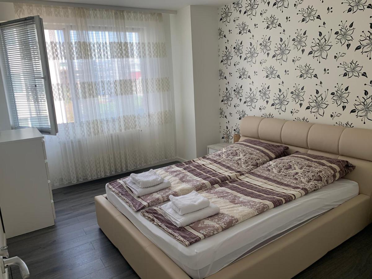 Stefanos Apartament Бая-Маре Экстерьер фото