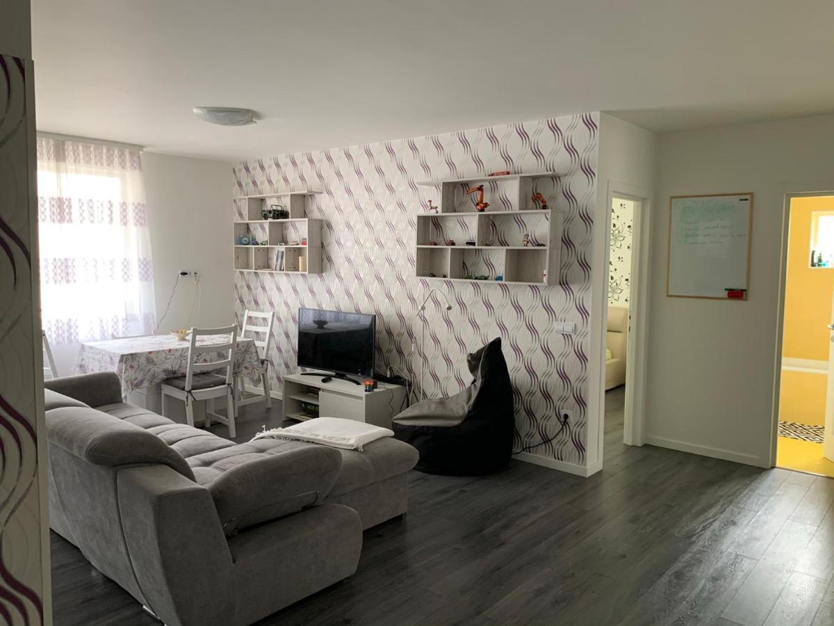 Stefanos Apartament Бая-Маре Экстерьер фото
