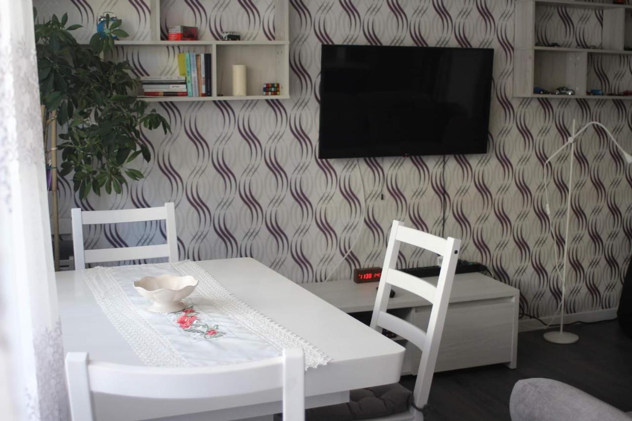 Stefanos Apartament Бая-Маре Экстерьер фото